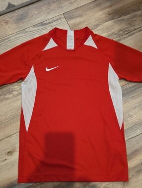 Nike Red and White Athletic Dri-FIT Short Sleeve Top